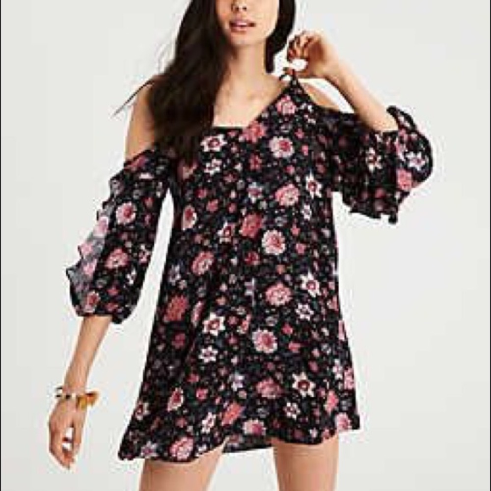 AE Cold Shoulder Ruffle Sleeve Dress